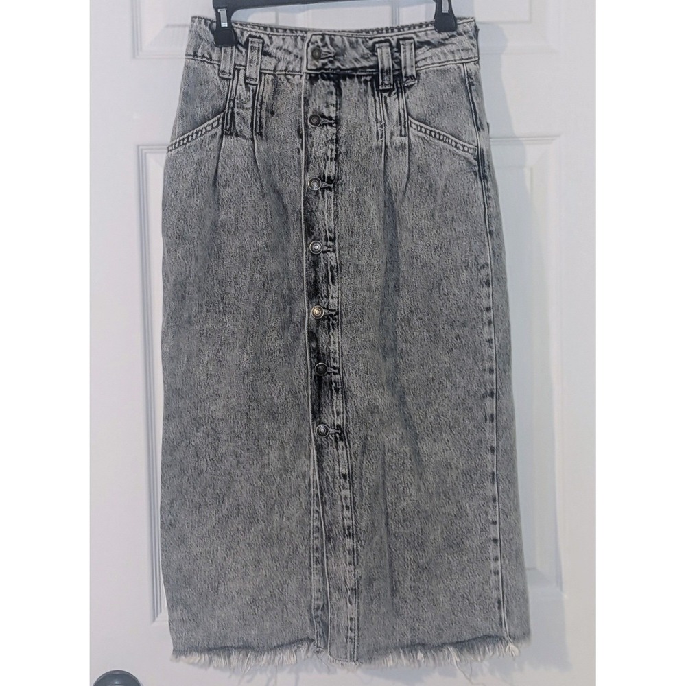 We The Free Denim Skirt Acid Wash Gray Frayed Hem Midi Button Front Size 27